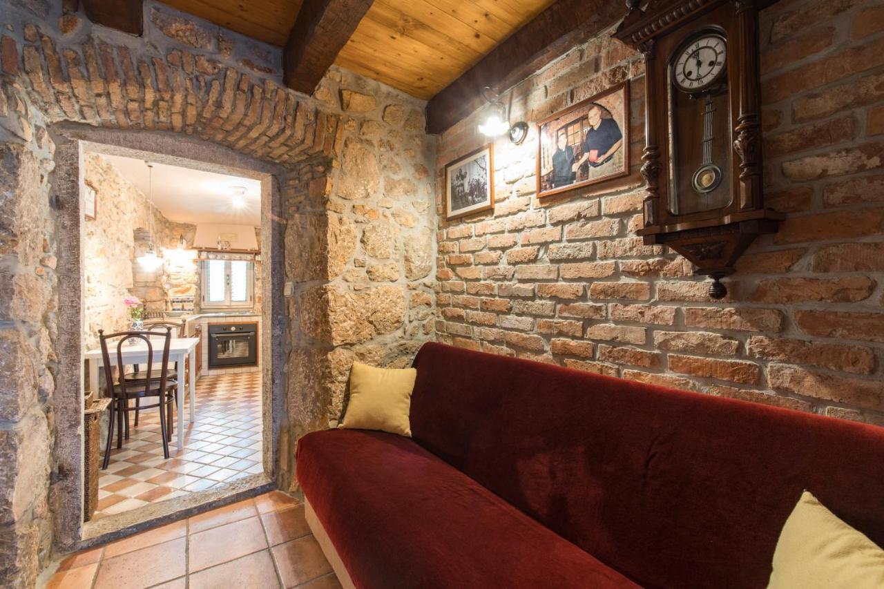 Holiday Home Bozanic Vrbnik Eksteriør billede